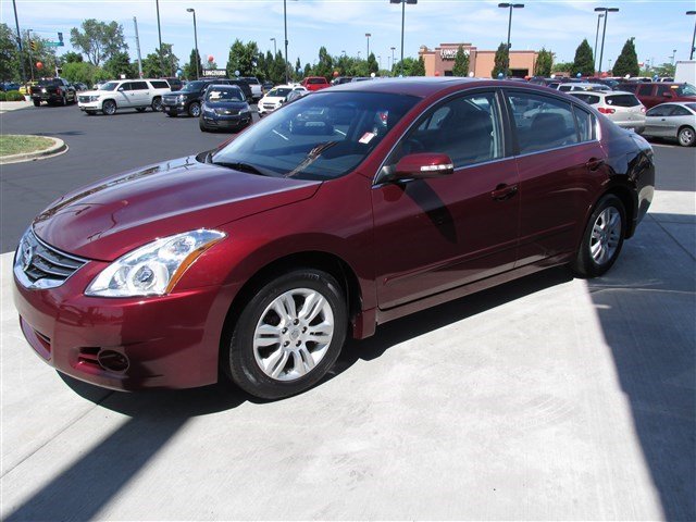 Pre owned 2011 nissan altima coupe